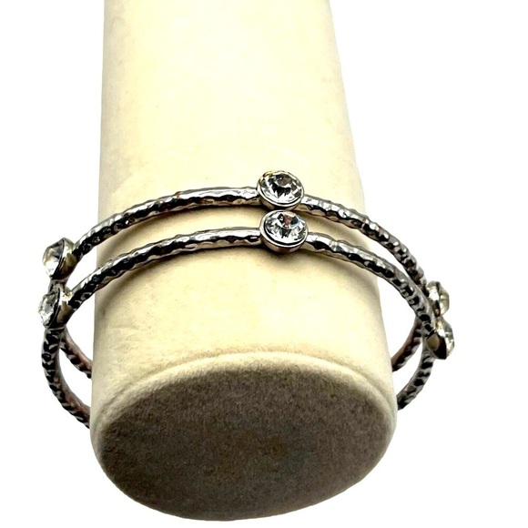 Elegant Beaded Necklace & Bracelet Set - Picture 10 of 10